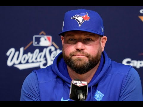 SCHNEIDER SAYS HIS GOODBYES: Jays' manager knows this group won't be back