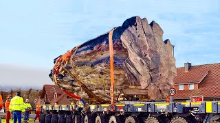 Dangerous Fastest Logging Truck Operator Transport Skill Driving Big Wood Chainsaw Equipment
