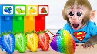 Monkey Baby Bon Bon and the little duck get lost in a dinosaur world and are chased.