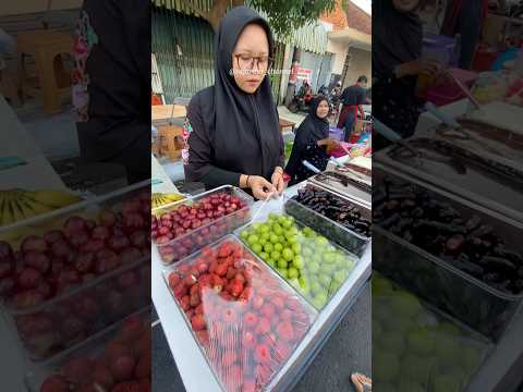CUMA BUAH ANGGUR DI SIRAM COKLAT HARGA 25 RIBU‼️ #streetfood #ideusahamakanan #kuliner #food