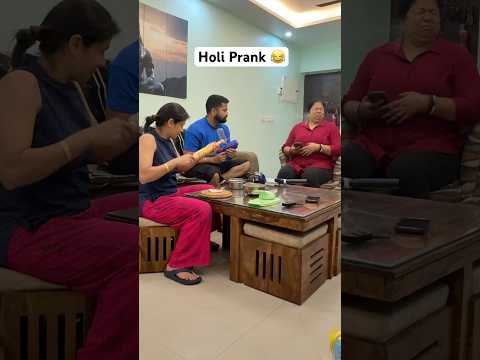 Holi Prank on Mom 😂 #shorts