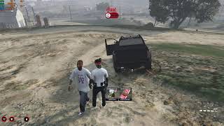 LA CLIKA M11  CAIGANLE EL TWITCH