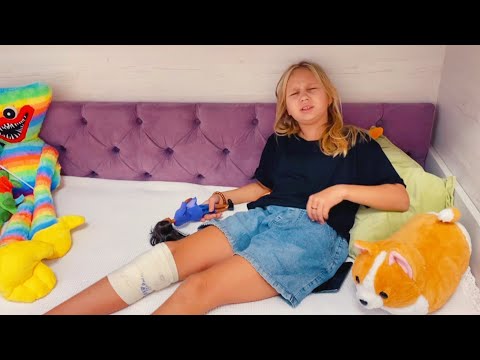 Алиса упала с велосипеда / Синди ЗАБОЛЕЛА / Что вообще происходит?