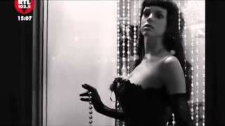 Gianna Nannini ospite a RTL 102.5 11.11.2011 presenta l'album IO E TE ...... prima parte.flv