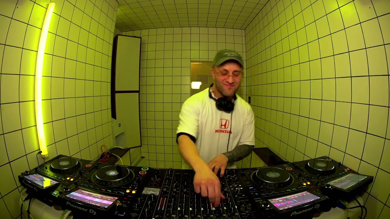 Defragged Sessions – Matt | HÖR – March 21 / 2026