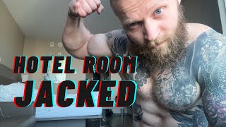 How to build SERIOUS muscle with NO GYM