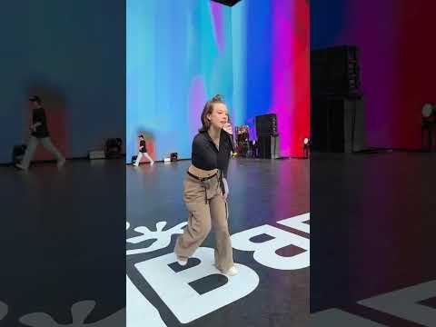 Ника Жукова - Девочка-плакса