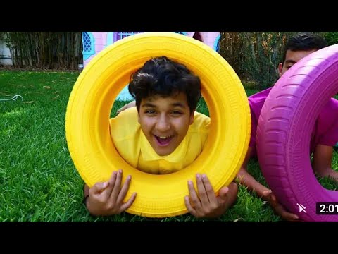 Daddy Finger Nursery Rhymes | Learn Colors With Balloons ! Amira