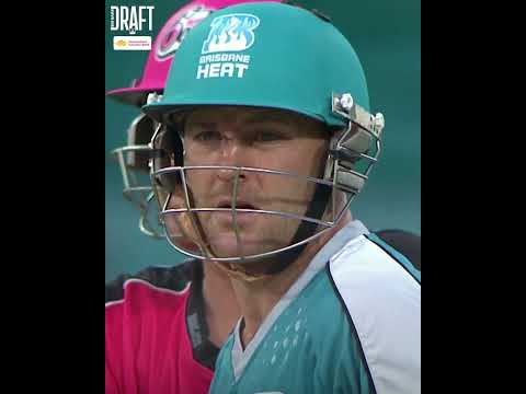 Brett Lee breaks Baz McCullum's Nose