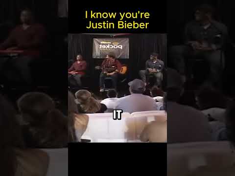 Bruno Mars vs Justin Bieber