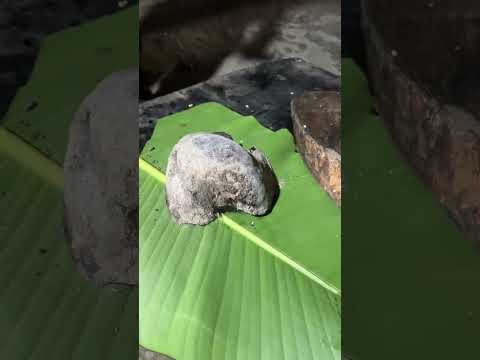Có thể đây là lần đầu tiên bạn thấy cách chế biến đồ rất đặc biệt như này