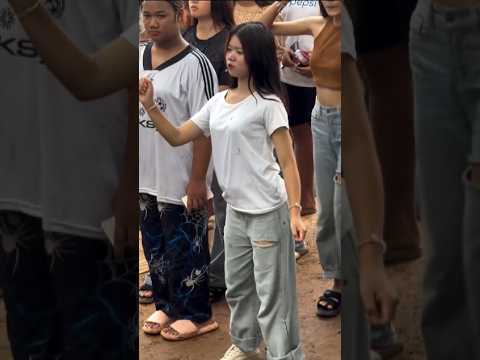 ตัวเล็กแต่ใจใหญ่ #สาวบ้านนา #อีสานพาเลาะofficial