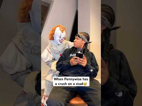 Pennywise has a crush on a stud 🏳️‍🌈