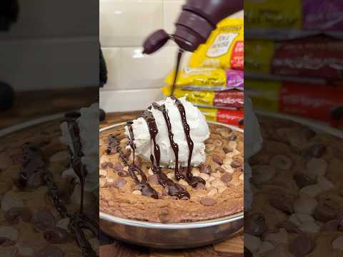 Chocolate Chip Cookie Pie 🍪 #shorts