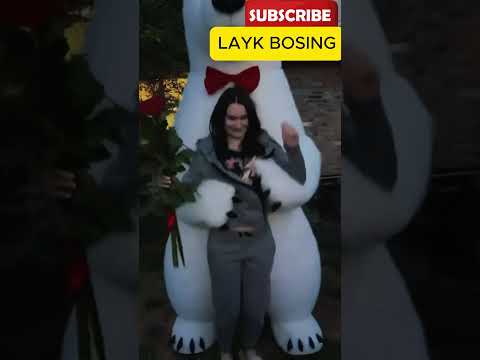 Oʻqishni tashlayman aka yordamchi kerak emasmi😂😂