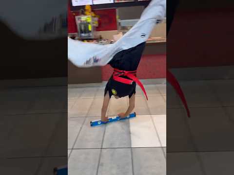 Karate girl slide with a level and beats me ?