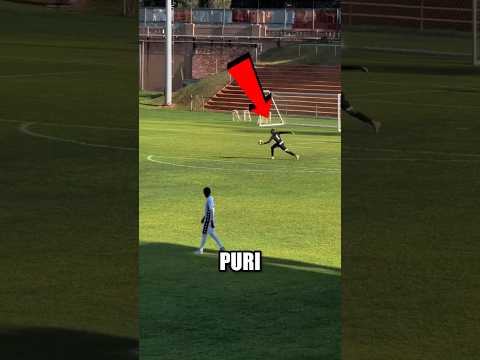 Goalkeeper’s Last-Second Magic 🧤⚡