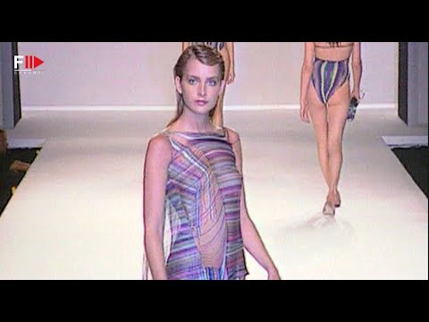 Vintage in Pills MISSONI Spring 1998 - Fashion Channel