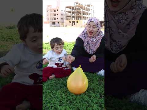 عمار فرقع بلونات المياه 😍🎈