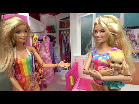 Barbie and Ken at Barbie Dream House with New Neighbours and Sister Chelsea