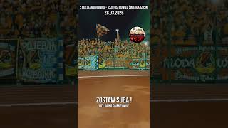 Kibice KSZO Ostrowiec Świętokrzyski na meczu z Starem Starachowice 28.03.2026