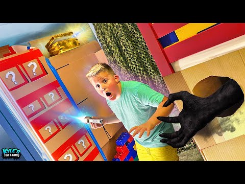 Box Fort Mystery Escape Room Survival Challenge!