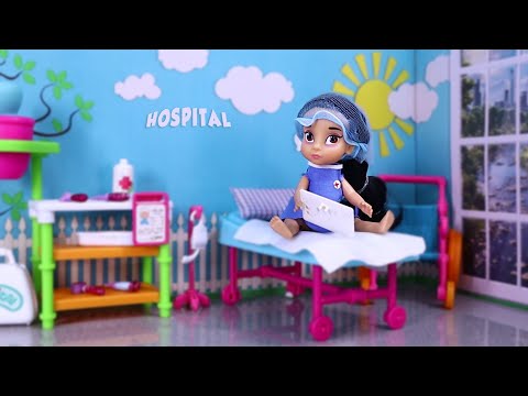 🏥💔 My Best Friend is Sick in the Hospital | Disney Princess Videos