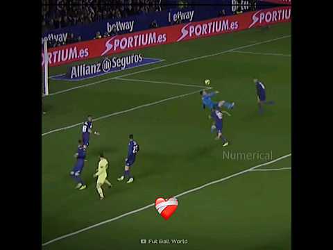 If Messi and Ronaldo played in the same team โ ๏ธ๐ฅถ #football#goat#messi#ronaldo#edit