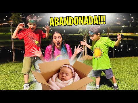 ENCONTRAMOS UMA BEBÊ ABANDONADA NO PARQUE!!! *ELE ERA DO RED???  😱😥🤷🏻‍♂️