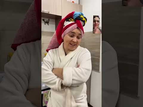 Правильно ли она поступила ?