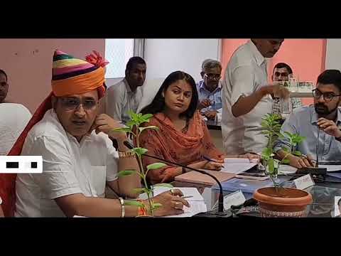 सांसद बेनिवाल ने कॉलेक्टर टीना डाबी के सामने अधिकारियों को लगाई फटकार#viralvideo #tinadabi #barmer