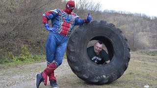 SPIDER MAN Fights Crime