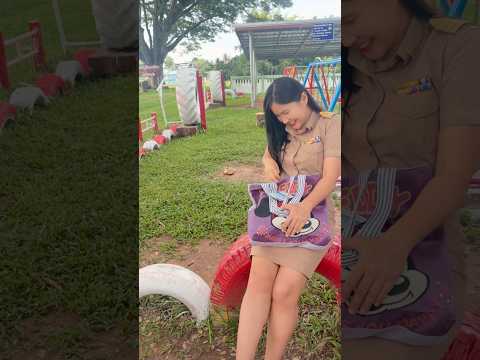 สงสารน้องเขาจัง #funny #comedy #ครูมิ้นท์สายฮา #ตลก