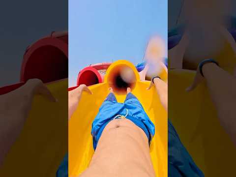bella ciao waterpark parkour pov😂#parkourfreerun #parkourlife #parkour #waterslide #shortlife