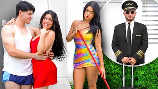 La vecina le fue con el chisme que su esposa le estaba siendo infiel.