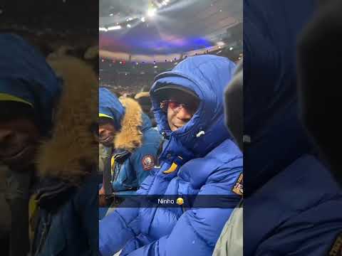 Un petit croise Ninho au stade de France 😂