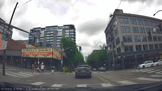 Driving In Portland OR - Downtown Powell's City Of Books