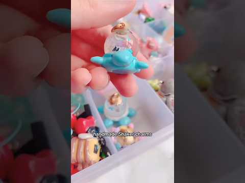 Do I make my keychains MYSELF? 👀💅 #kawaii #smallbusiness #shaker