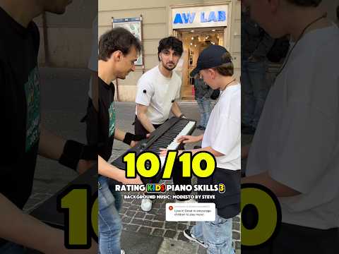 Showing to the world kids piano skills 🎹