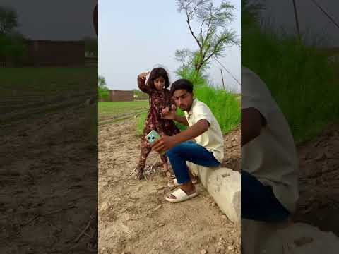 CHOTI bachi ne bcha lya#vfxmahjabeen #india #اغاني #railway #ytshorts #yt #train