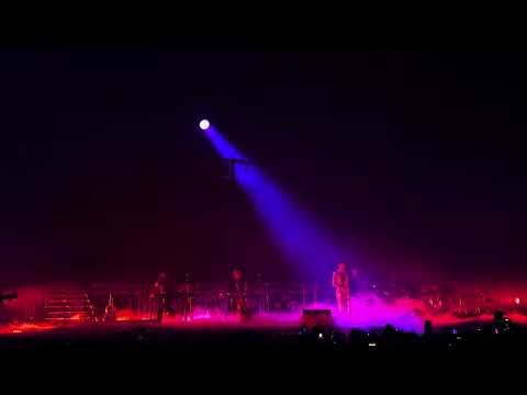 Gracie Abrams - Normal Thing (Live in London, O2 Arena)