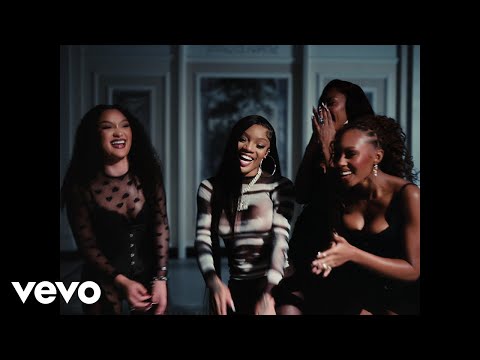 FLO, GloRilla - In My Bag ft. GloRilla (Official Video)