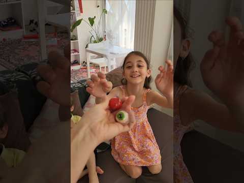 Tufan çilekli çıtlayan şeker kazandı 😍🥳🥰 #shorts #eylülündünyası #bebekvideoları
