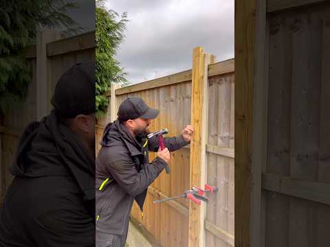 How To Install A Venetian Slatted Fence #diy #howto #fence