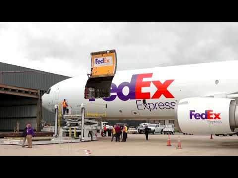 YouTube video thumbnail: End of de Minimis tax Loophole Slashes air Cargo Demand