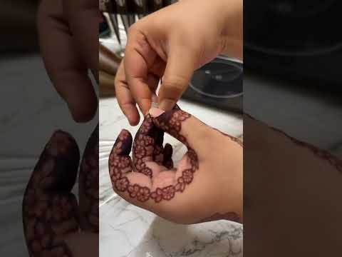 Tu hai to me hu 😍🙈#henna #mehndi #youtubeshorts #foryou #shorts #hennadesign #mehandi #mehndidesign