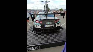 Nissan GT-R mit Fahrrad auf dem Dach! 🤩