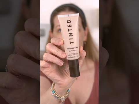 LIVE TINTED Hueguard Tint SPF 50  - DAY 27 Testing MINERAL Sunscreen