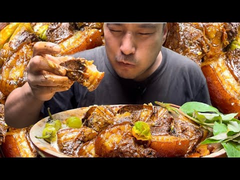 Eating pork fats like itโs my last meal || pork completely fulfils my cravings || kents vlog.