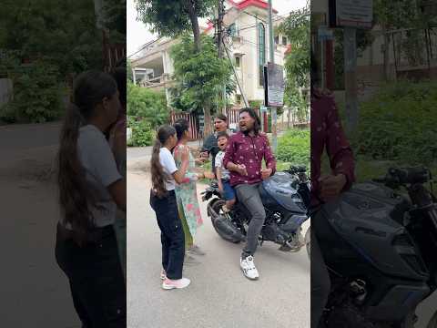 Ayaan babu ka pair atak Gaya 😭❤️ #shorts #emotional #familylove #concept #story #funnyshorts